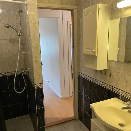 Apartamento Cosy In City Centre *